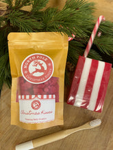 Load image into Gallery viewer, Christmas Kisses - Christmas Bath Time Box