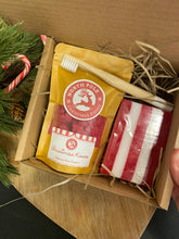 Load image into Gallery viewer, Christmas Kisses - Christmas Bath Time Box