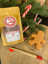 Load image into Gallery viewer, Reindeer Poop - Christmas Bath Time Box