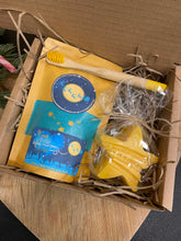 Load image into Gallery viewer, It Was The Night Before Christmas - Christmas Bath Time Box