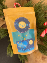 Load image into Gallery viewer, It Was The Night Before Christmas Foaming Bath Crumble