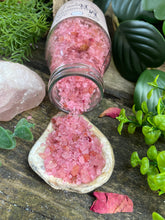 Load image into Gallery viewer, Moroccan Rose Foaming Pink Himalayan Bath Salts