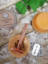 Load image into Gallery viewer, Rose Gold Safety Razor