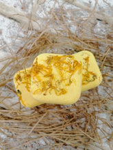 Load image into Gallery viewer, Shower Steamer - Spearmint, Lemon & Eucalyptus