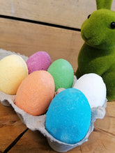 Load image into Gallery viewer, Box of 6 Egg Bath Bomb