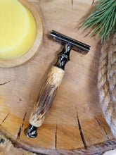Load image into Gallery viewer, Wooden Safety Razor - Plastic Free
