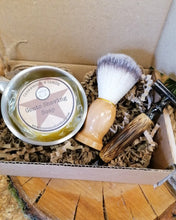 Load image into Gallery viewer, Wooden Safety Razor Gift Set