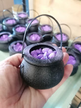Load image into Gallery viewer, Hocus Pocus Foaming Bath Potion