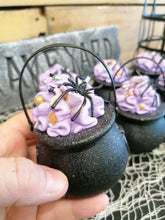 Load image into Gallery viewer, Hocus Pocus Foaming Bath Potion