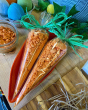 Load image into Gallery viewer, Foaming Bath Crumble Carrot