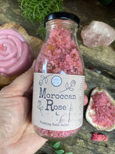 Load image into Gallery viewer, Moroccan Rose Foaming Pink Himalayan Bath Salts
