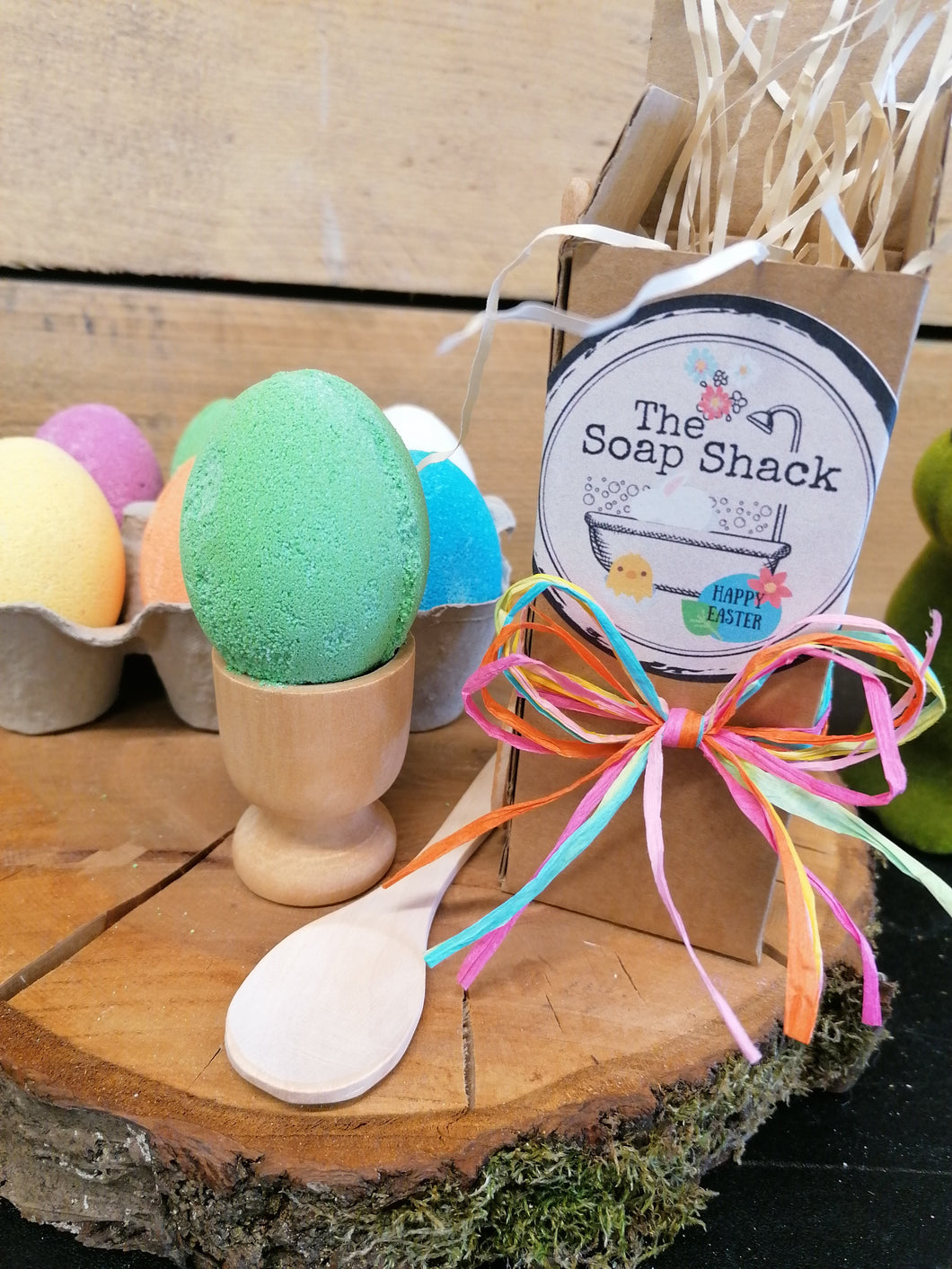 Easter Egg Bath Bomb in Wooden Egg Cup