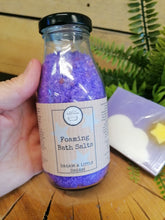 Load image into Gallery viewer, Dream a Little Dream Foaming Bath Salts
